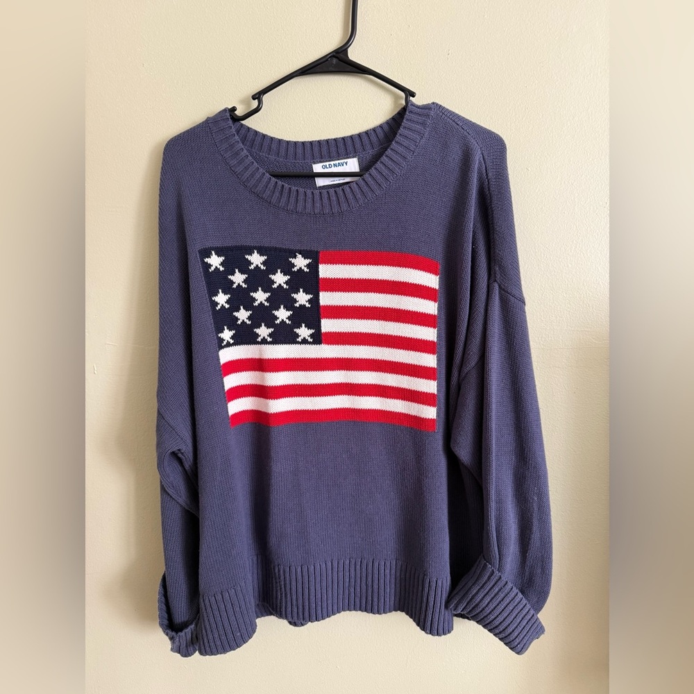 Old Navy Women's Navy Sweater with Flag Design